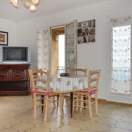 Six Bedroom Holiday In Speluncato * Speloncato (Corsica)
